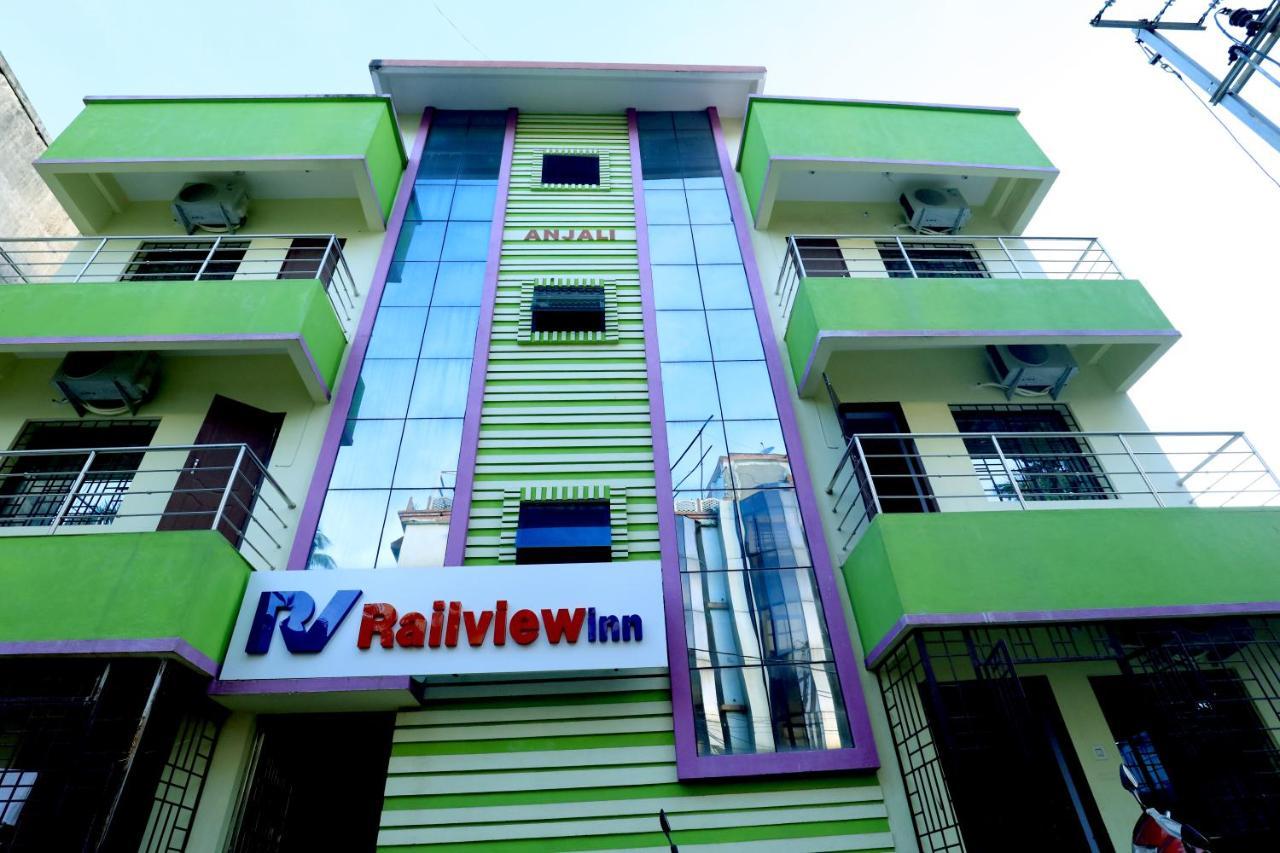 Railview Inn Bhuvanesvar Kültér fotó