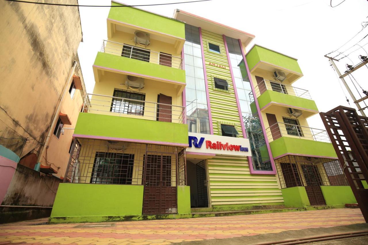 Railview Inn Bhuvanesvar Kültér fotó