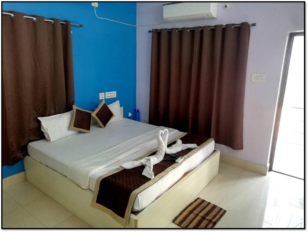 Railview Inn Bhuvanesvar Kültér fotó